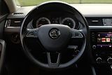 Škoda Octavia 1.4 TSI 110 kW DSG Tažné CarPl - náhled 18