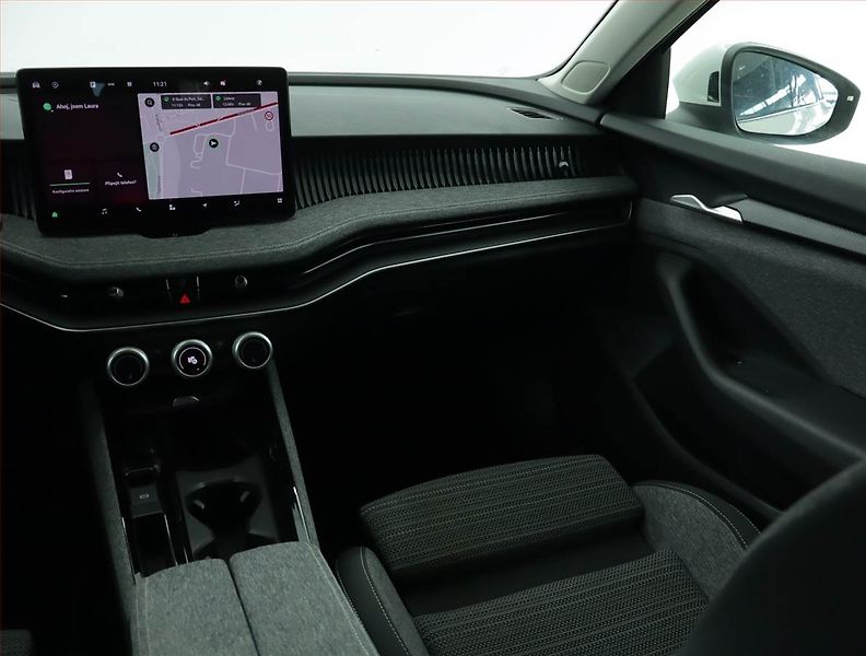 Škoda Superb (2024) Ambition 2.0 TDI - fotka 8 z 17