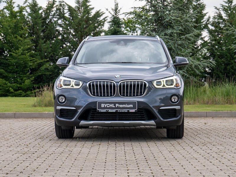 BMW X1 xDrive25d (F48) Model xLine - fotka 2 z 31