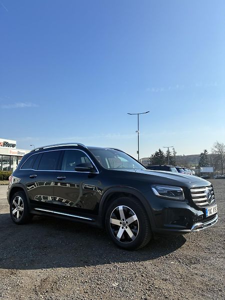 Mercedes-Benz GLB (2024) 200d 4MATIC - fotka 2 z 17