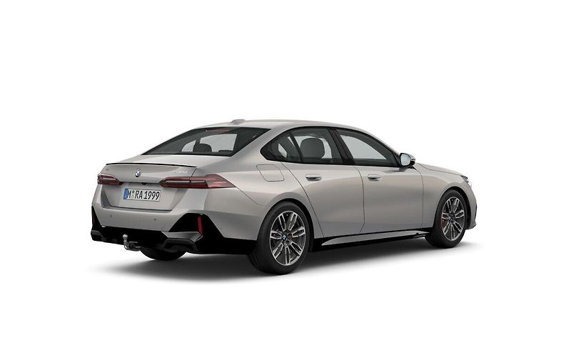 BMW Řada 5 540d xDrive Sedan - fotka 2 z 4