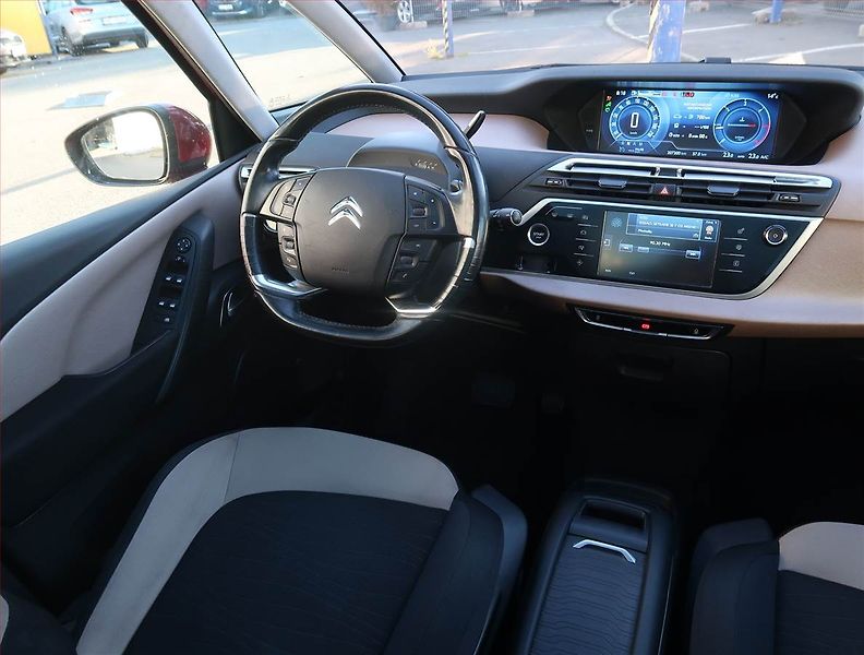 Citroën C4 Picasso (2013) 1.6 HDi, Automat, Navi - fotka 7 z 19