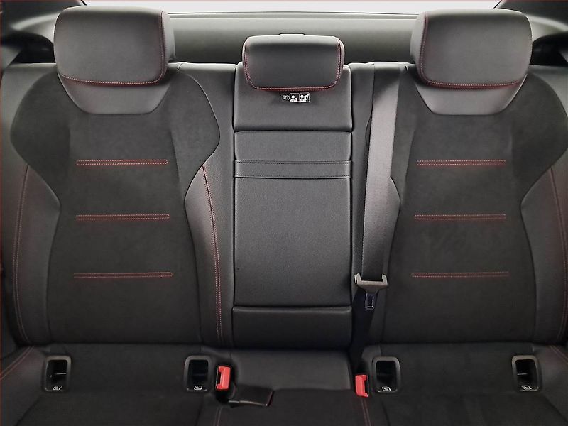 Mercedes-Benz Třídy A (2021) A 200 - fotka 10 z 20