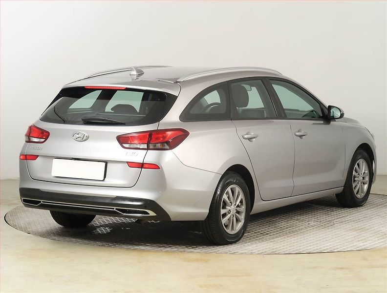 Hyundai i30 (2021) 1.6 CRDi, ČR,1.maj, Tempomat - fotka 5 z 18