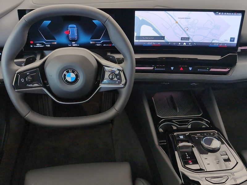 BMW Řada 5 520d xDrive 360 HuD ACC Venti - fotka 8 z 9