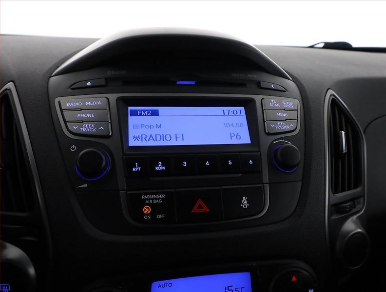 Hyundai ix35 (2014) 1.7 CRDi, Tempomat - fotka 11 z 16