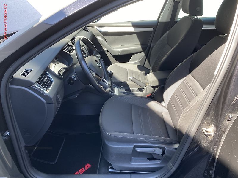 Škoda Octavia (2020) 1.6TDI, ČR, Ambition, AC - fotka 9 z 17