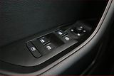 Škoda Superb (2016) 1.6 TDI, Navi, Bi-Xenony - náhled 17