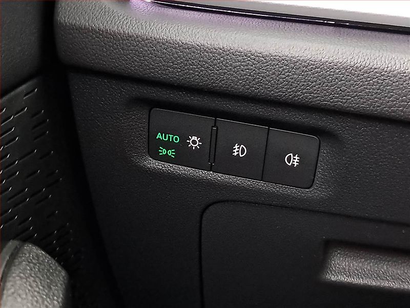 Škoda Octavia (2020) Style 1.5 TSI, ČR,1.maj - fotka 18 z 19