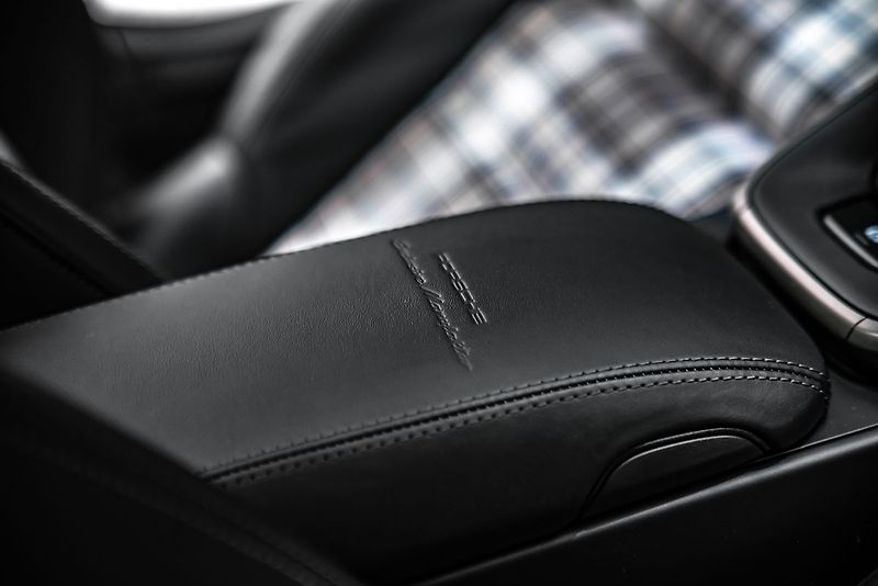 Porsche 911 TURBO 50 YEARS Keramiky Pano - fotka 25 z 30