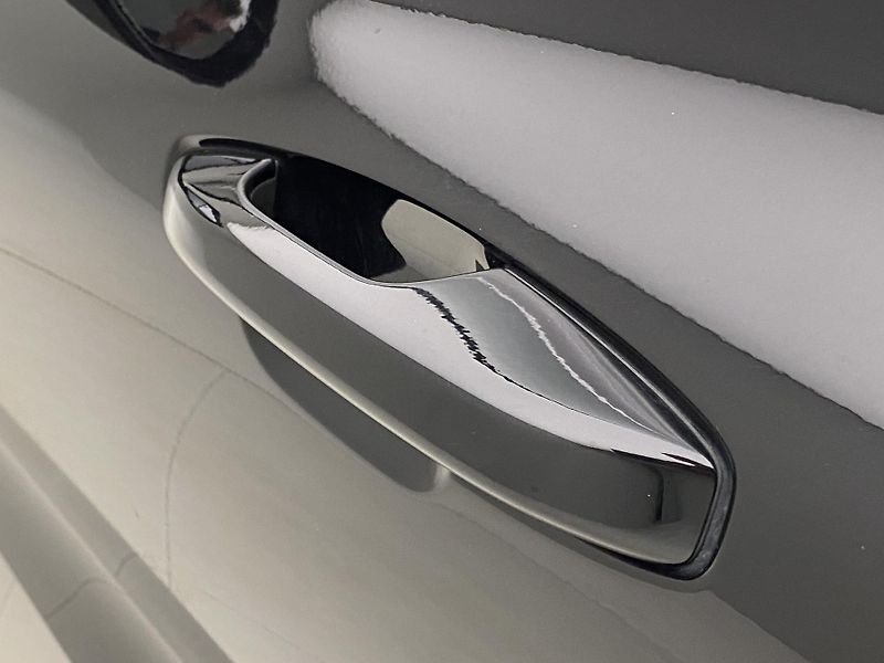 Volvo V60 D3 AWD INSCRIPTION REZERVACE - fotka 33 z 42