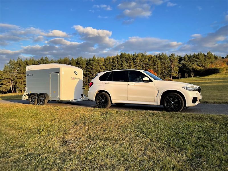 Debon (2026) C500 - boční výklopná stěna - fotka 23 z 30