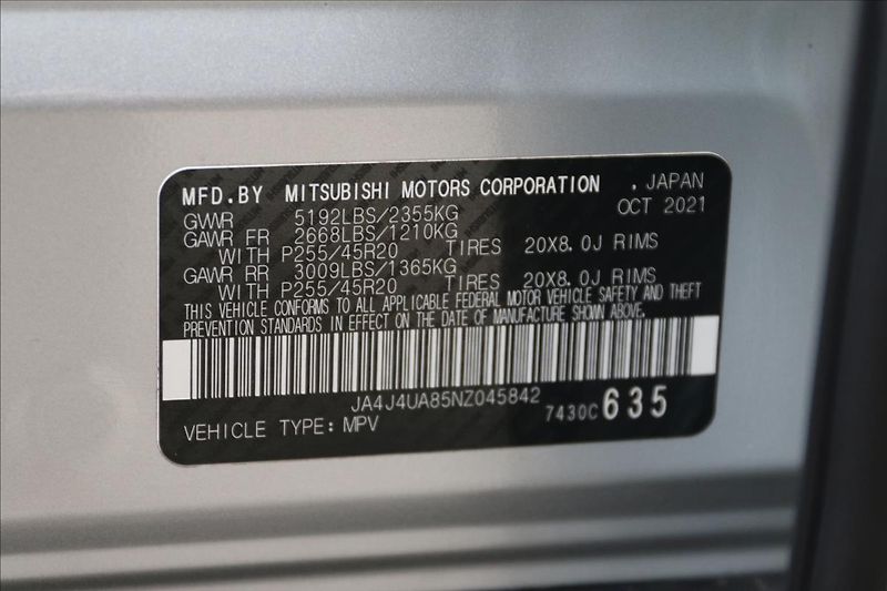 Mitsubishi Outlander 2,4 7míst, intense - fotka 27 z 70