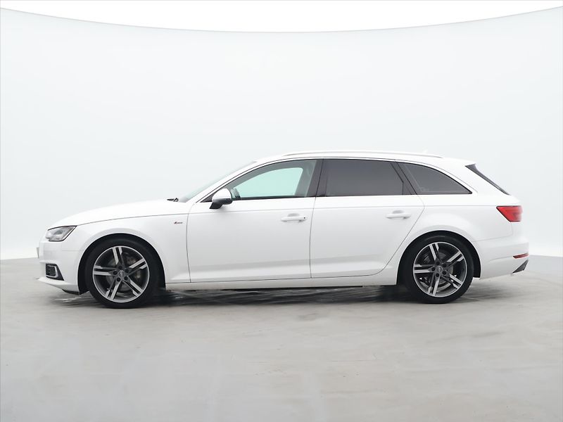 Audi A4 3,0 TDI quattro S-line S-Troni - fotka 4 z 33