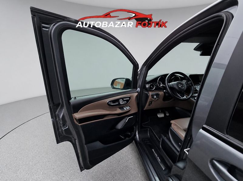 Mercedes-Benz Třídy V (2022) 300d AMG 4Matic AVANTGARDE - fotka 9 z 24