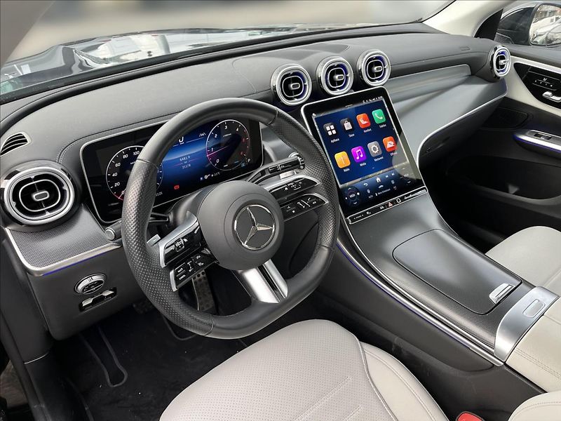 Mercedes-Benz GLC 220 d 4MATIC kupé AMG Line Nig - fotka 9 z 22