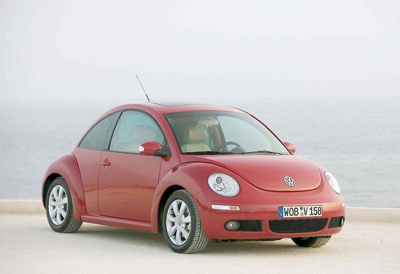 Kromě klasických verzí modelu A4 jsou spolehlivé i verze Sportback a kupé