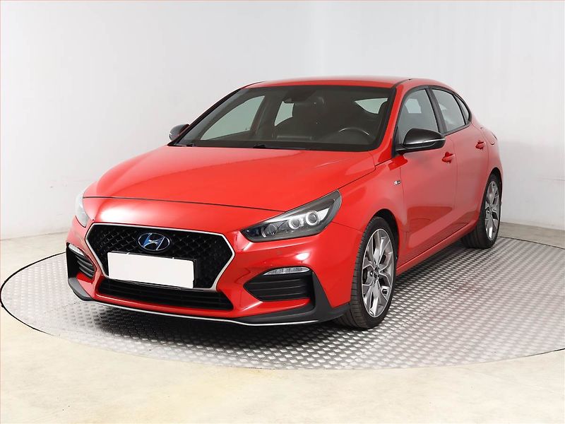 Hyundai i30 (2020) N-Line 1.4 T-GDI, Serv.kniha - fotka 2 z 15