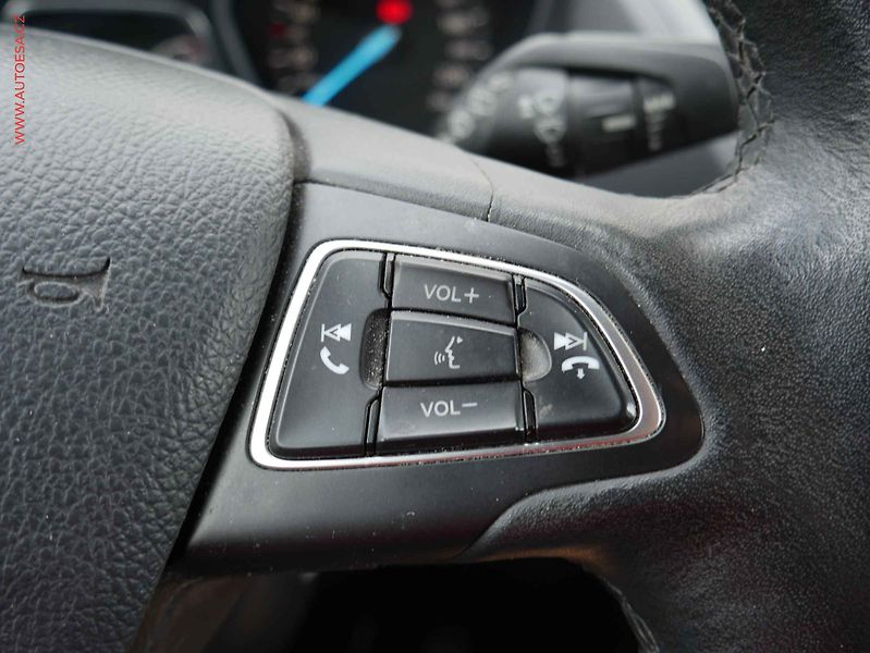 Ford Kuga (2019) 1.5TDCi, servis.kniha - fotka 15 z 19