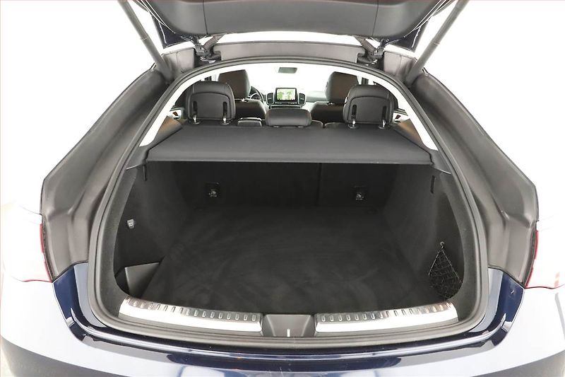 Mercedes-Benz GLE (2016) AMG line 350 d 4MATIC - fotka 19 z 20