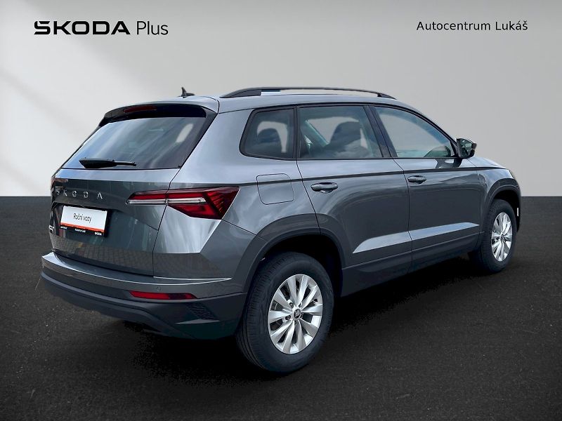 Škoda Karoq (2025) SELECTION 1.5 TSI DSG - fotka 2 z 31