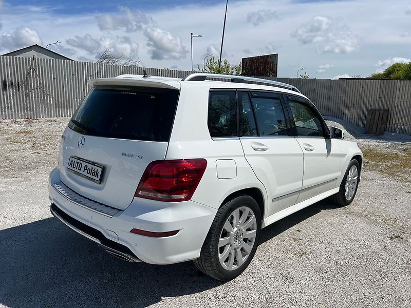 Mercedes-Benz GLK 2.0 HDi - fotka 15 z 16