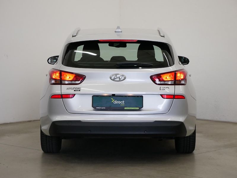 Hyundai i30 - fotka 6 z 28