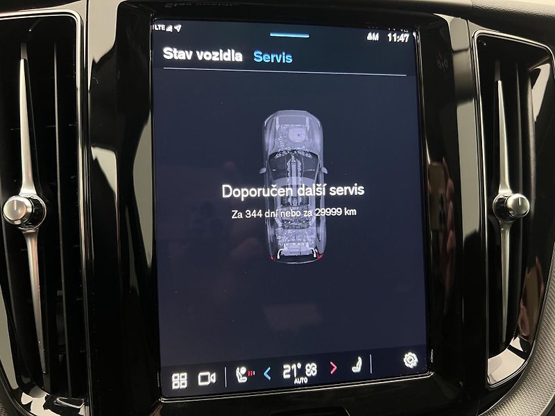 Volvo XC60 T6 AWD RECHARGE PLUS REZERVACE - fotka 41 z 46