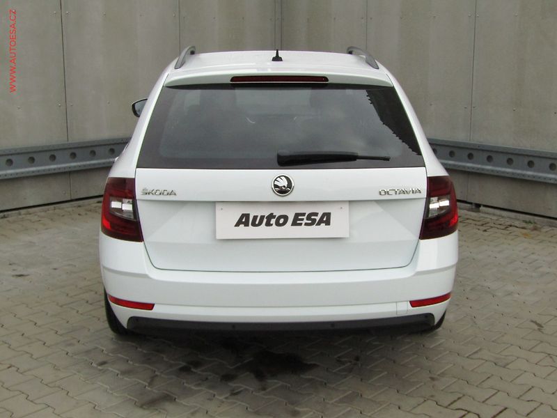 Škoda Octavia (2018) 2.0 TDi, Clever, LED - fotka 5 z 18