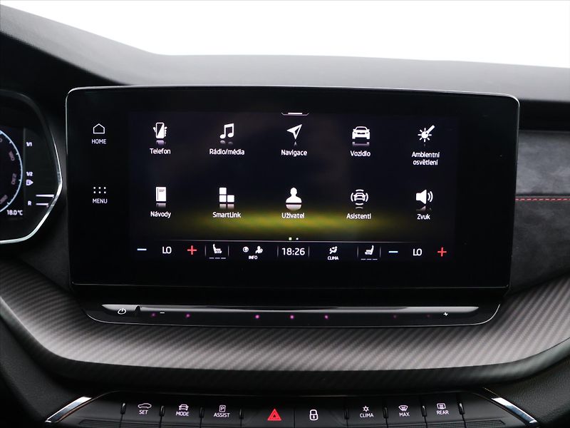 Škoda Octavia 2,0 TSI RS 180kW CZ DPH - fotka 21 z 32