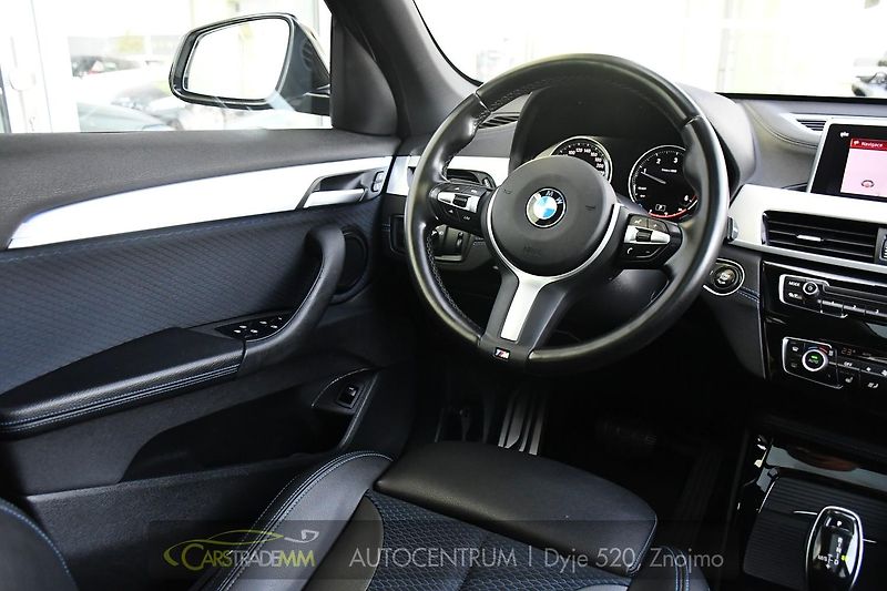 BMW X1 xDrive20d M-SPORT ČR - fotka 22 z 52