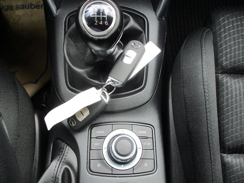 Mazda CX-5 2.0i 121kW*NAVI*VÝHŘEV*TAŽNÉ Z - fotka 21 z 50