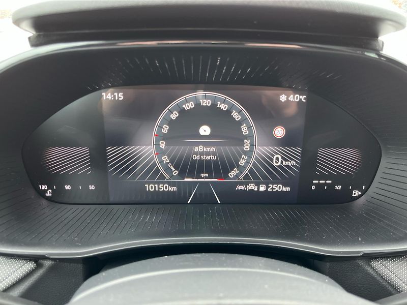 Škoda Fabia 1.0 MPI 59 kW Selection - fotka 14 z 26