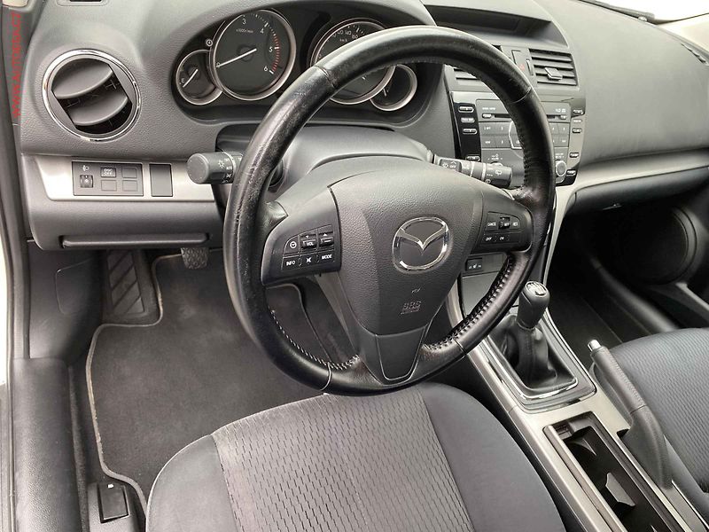 Mazda 6 (2011) 2.2 MZR-CD, AC, TZ - fotka 12 z 17