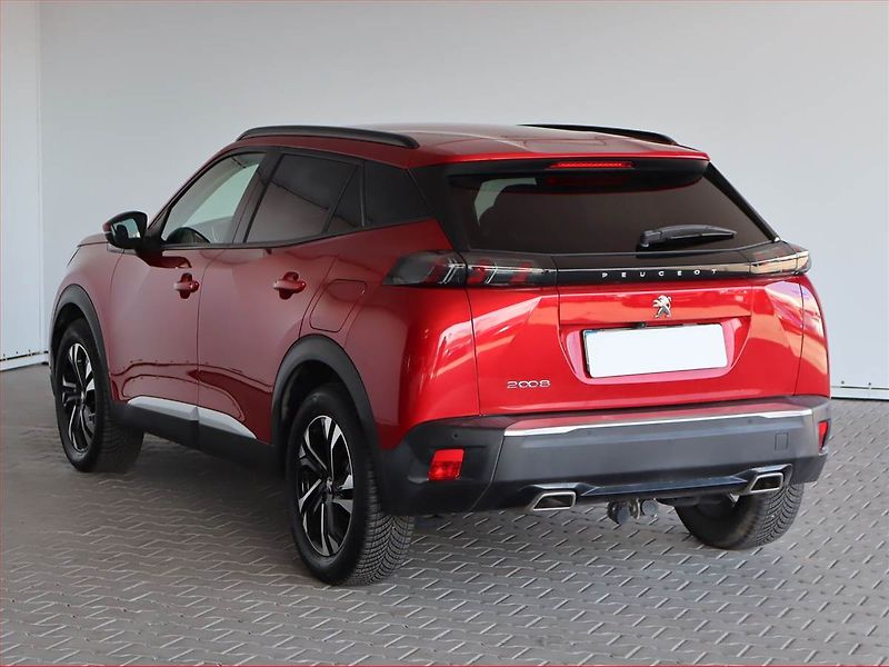 Peugeot 2008 (2021) 1.2 PureTech, Automat - fotka 4 z 24