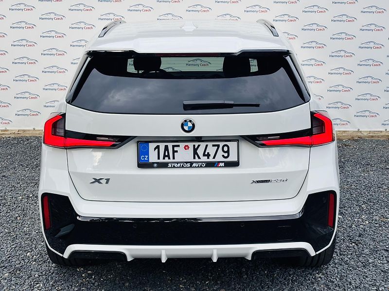 BMW X1 (2024) 2.3D, 145kW, XDRIVE, ČR, DPH - fotka 7 z 19