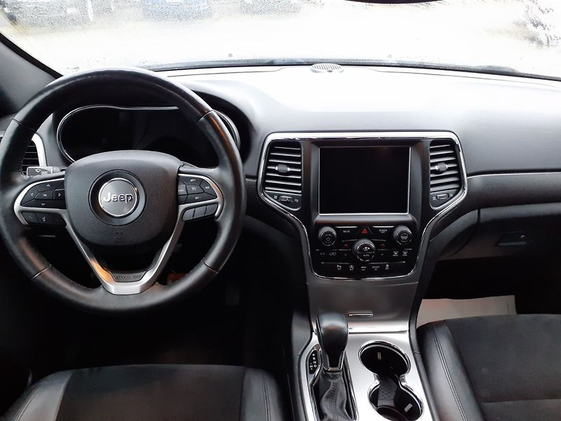 Jeep Grand Cherokee (2018) 3.6 L V6 4x4 - fotka 7 z 40