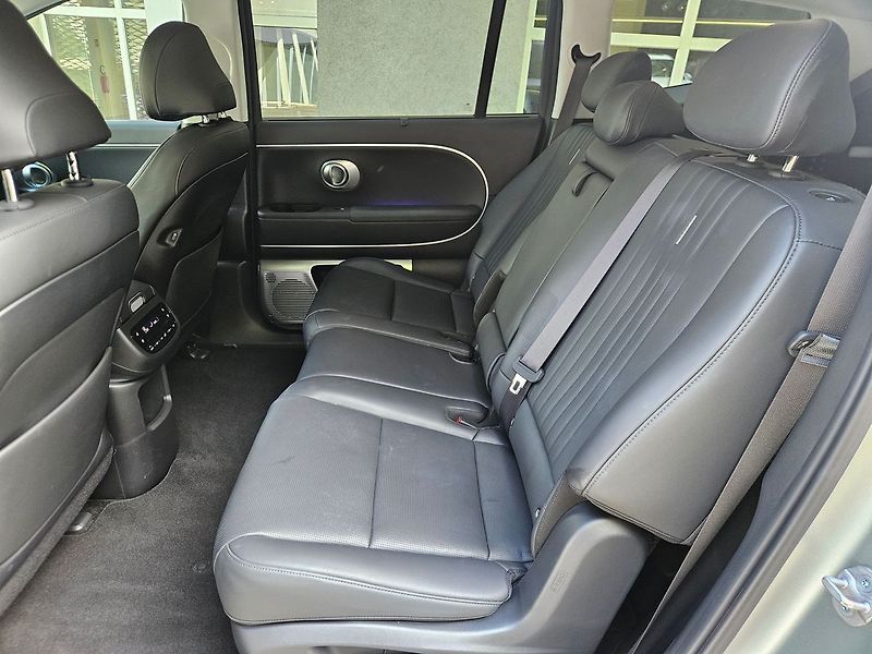Hyundai Ostatní 110.3 kWh 314kW, 4x4, 1.maj. - fotka 49 z 62