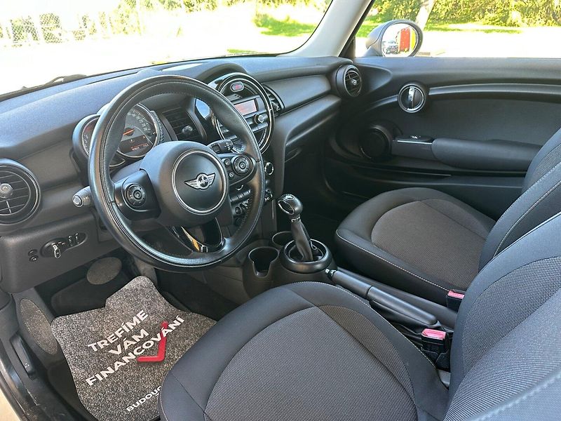 Mini Cooper 1.2i AUTOMAT, 100%KM - fotka 7 z 13