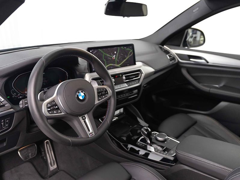BMW X4 M40i - fotka 11 z 23