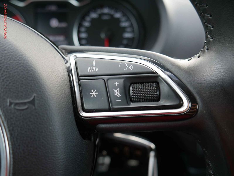 Audi A3 (2013) 2.0TDi, Ambition - fotka 15 z 22
