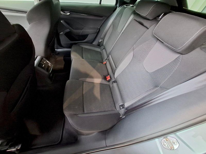 Škoda Octavia (2024) COMBI SELECTION 2.0TDI 85KW 6M - fotka 19 z 39