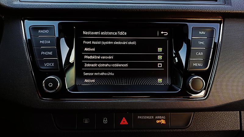 Škoda Fabia combi TSI 70kW-NAVIGACE-TZ-DPH - fotka 46 z 50