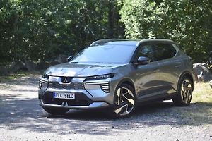 Mitsubishi Eclipse Cross BEV je vydařený elektromobil.