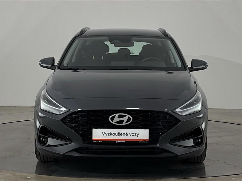 Hyundai i30 Smart DCT - fotka 4 z 26