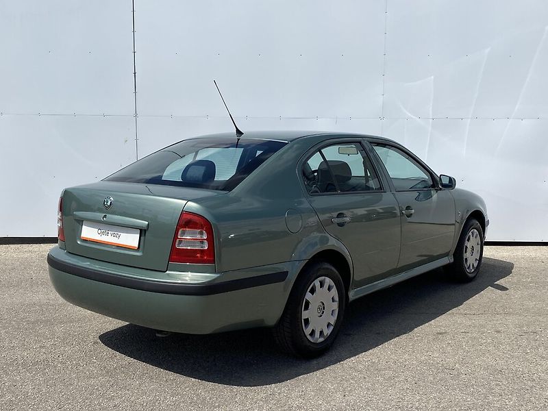 Škoda Octavia 1,9 SDI 50 kW Ambiente - fotka 2 z 22