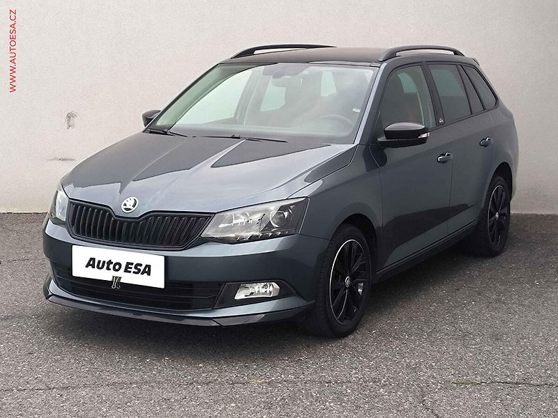 Škoda Fabia (2018) 1.0 TSi, Monte Carlo, panor - fotka 3 z 19