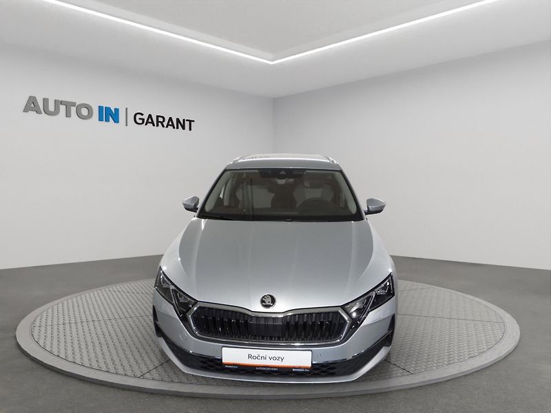 Škoda Octavia (2024) Combi 1,5TSi 110kW Top Selecti - fotka 2 z 20