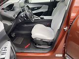 Peugeot 3008 (2017) 1.2 PT, Allure, AT, panor - náhled 9