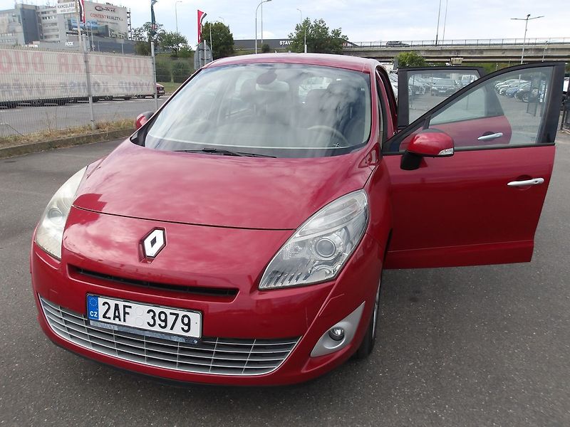 Renault Grand Scénic 1,5DCi AUTOMAT !!! 1.MAJ.! - fotka 12 z 27